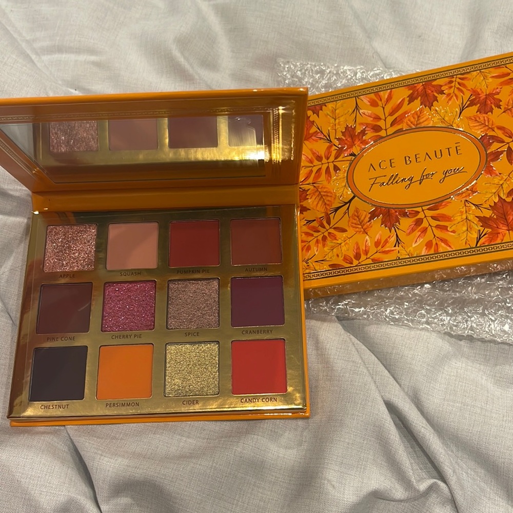 Ace Beaute falling for you palette